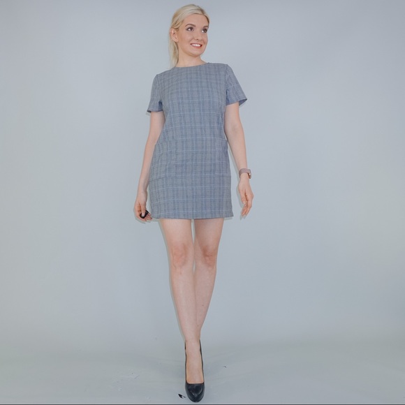 Grey Plaid Dress - Picture 3 of 11